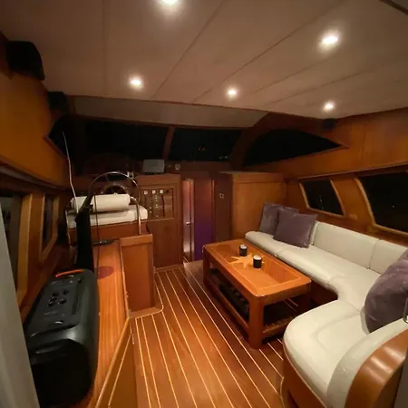 Exclusive Yatching Úszó hotel Dalyanköy