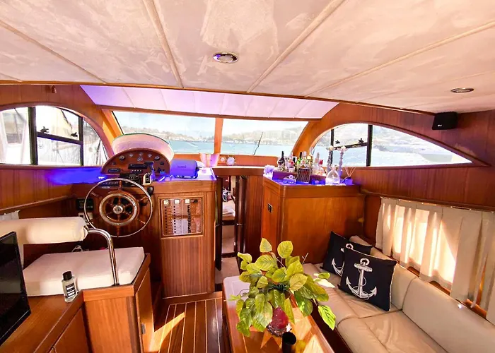 Exclusive Yatching * Dalyankoy (Aegean)